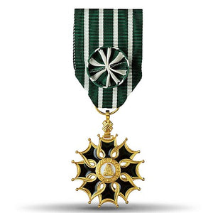 Médaille des Arts et des Lettres, Officier