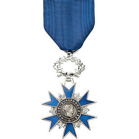 Médaille de l'Ordre National du Mérite, Chevalier